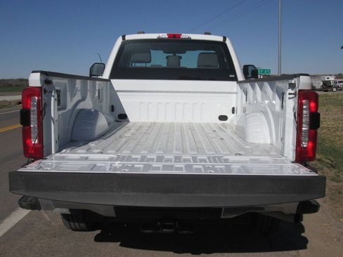 Used 2024 Ford F250 XL w/ 360-Degree Camera Package AWD/4WD image 9