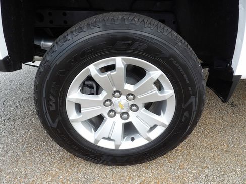 Used 2022 Chevrolet Colorado LT w/ Fleet Safety Package image 47