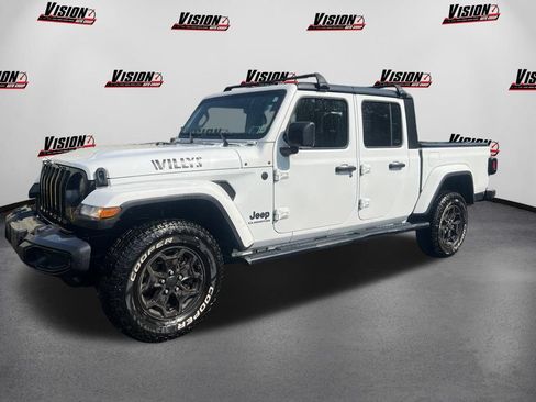 Used 2022 Jeep Gladiator Sport AWD/4WD image 3