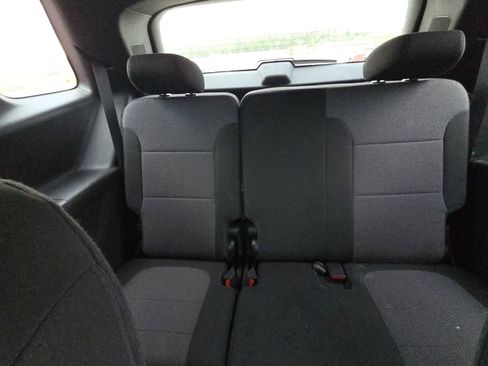 Used 2023 Chevrolet Traverse LT image 14