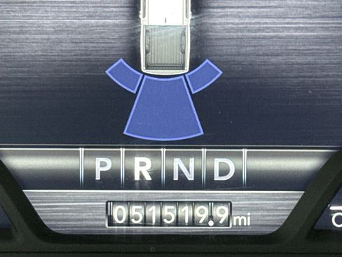 Used 2024 RAM 2500 Laramie image 25