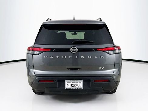 Used 2024 Nissan Pathfinder SV FWD image 6