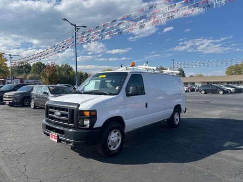 Used 2008 Ford E-250 and Econoline 250 image 11