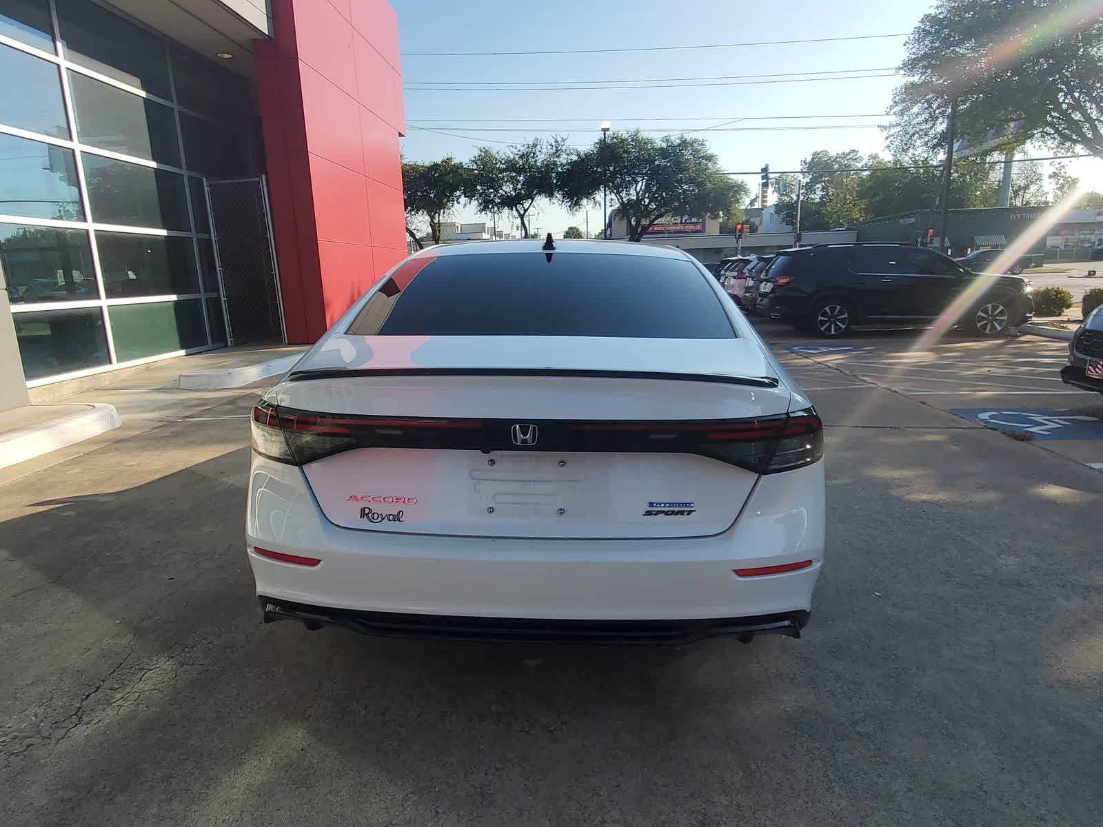Used 2023 Honda Accord Sport image 5