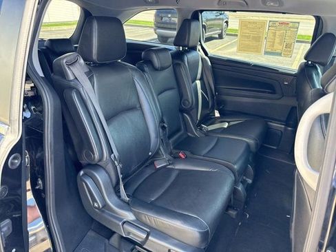Used 2023 Honda Odyssey EX-L image 13