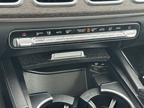 Used 2022 Mercedes-Benz GLE 350 image 21