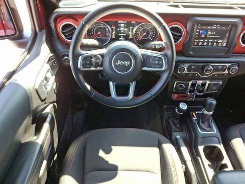 Used 2021 Jeep Wrangler Unlimited Rubicon image 15