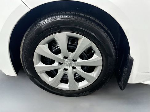 Certified 2026 Toyota Corolla LE FWD image 7