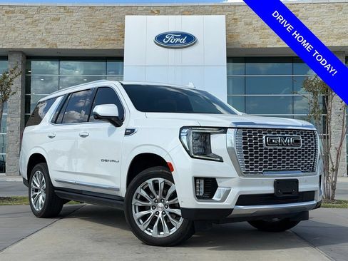 Used 2024 GMC Yukon Denali w/ Denali Reserve Package AWD/4WD image 1