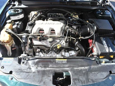 Used 2002 Pontiac Grand Am SE image 29