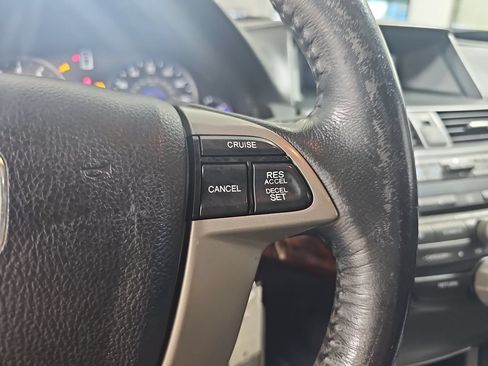 Used 2010 Honda Crosstour EX-L image 22