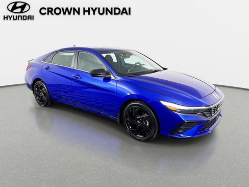 Certified 2026 Hyundai Elantra SEL Sport Premium FWD image 3
