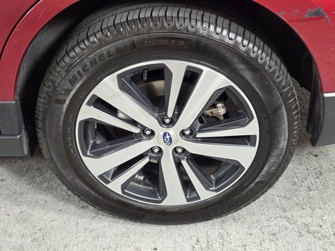 Used 2019 Subaru Outback 2.5i Limited AWD/4WD image 13