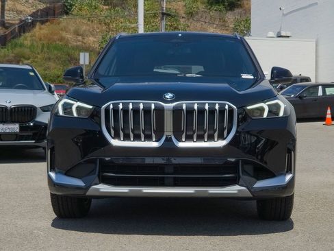 New 2026 BMW X1 xDrive28i w/ Technology Package AWD/4WD image 3