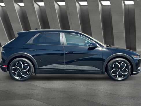 Used 2023 Hyundai Ioniq 5 SEL image 3