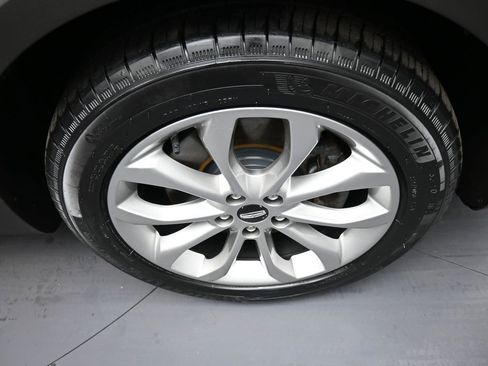 Used 2019 Lincoln MKC Select w/ Select Plus Package image 13