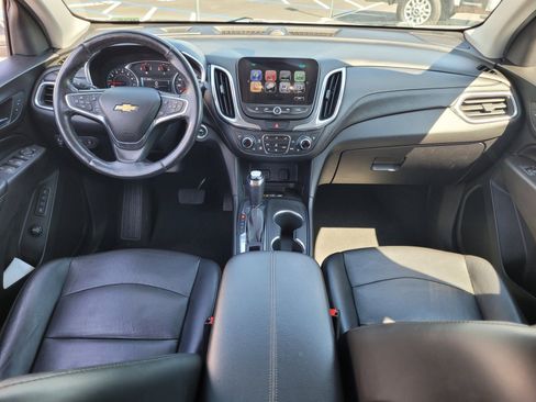 Used 2018 Chevrolet Equinox Premier AWD/4WD image 16
