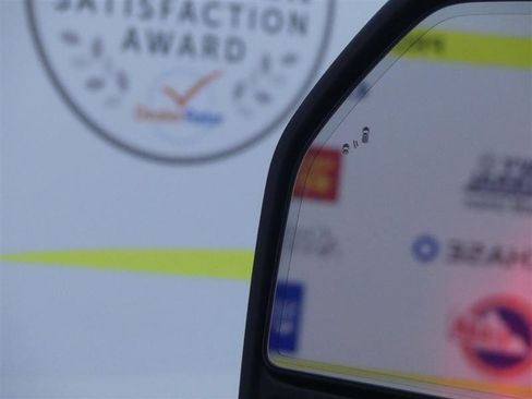 Used 2024 Ford F150 Lariat w/ Bed Utility Package image 25