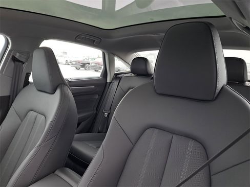 New 2026 Audi A6 Premium Plus image 17