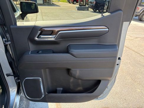 Used 2023 Chevrolet Silverado 1500 RST w/ Convenience Package II image 13