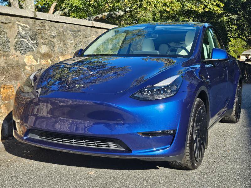 Used 2023 Tesla Model Y Long Range AWD/4WD image 14