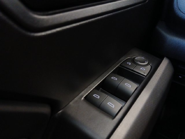 Used 2026 Chevrolet Colorado W/T w/ WT Custom Package RWD image 10