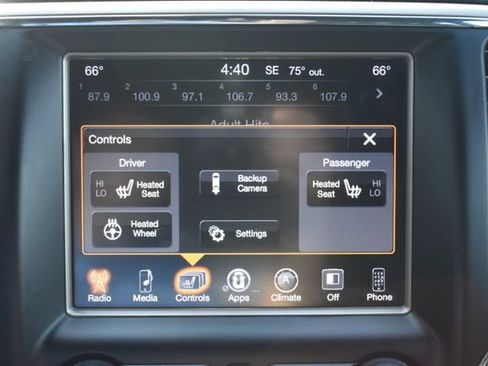 Used 2017 Jeep Grand Cherokee Laredo w/ Quick Order Package 23E AWD/4WD image 26
