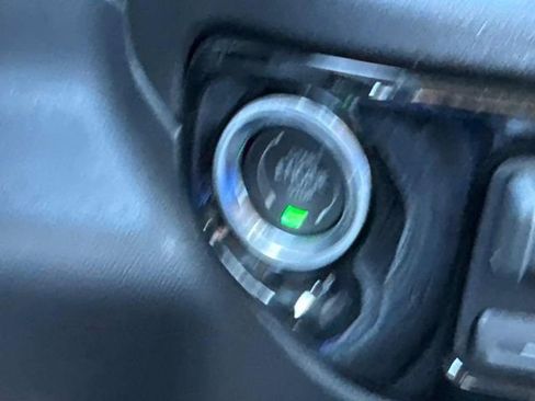 New 2026 GMC Sierra 1500 Elevation image 30