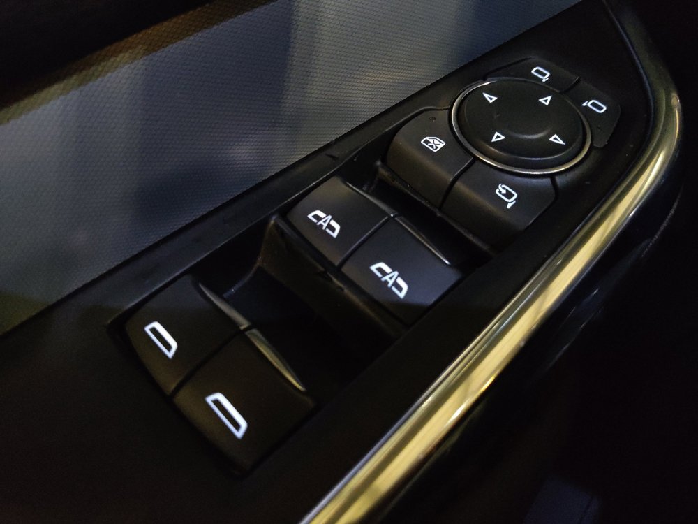 Used 2019 Cadillac XT4 Premium Luxury w/ Driver Awareness Package FWD image 27