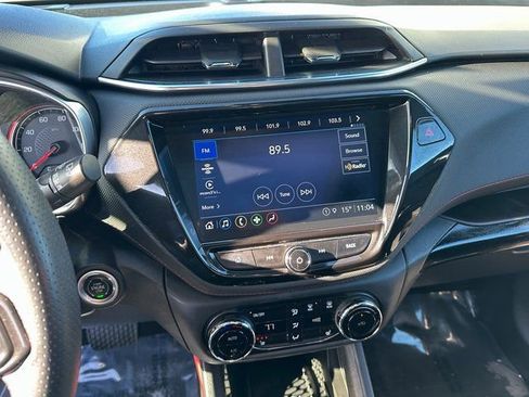Used 2021 Chevrolet TrailBlazer RS w/ Sun and Liftgate Package image 25
