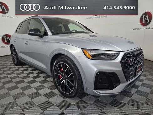 Used 2023 Audi SQ5 Premium Plus w/ Premium Plus Package AWD/4WD image 1