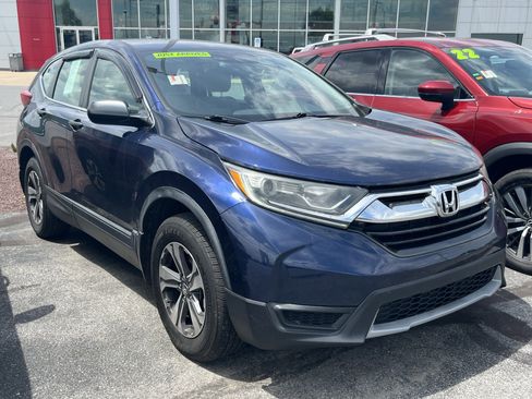Used 2018 Honda CR-V LX image 1