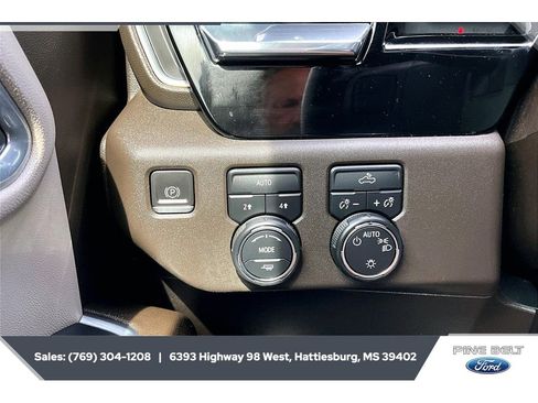 Used 2023 Chevrolet Silverado 1500 LT w/ Max Trailering Package AWD/4WD image 23
