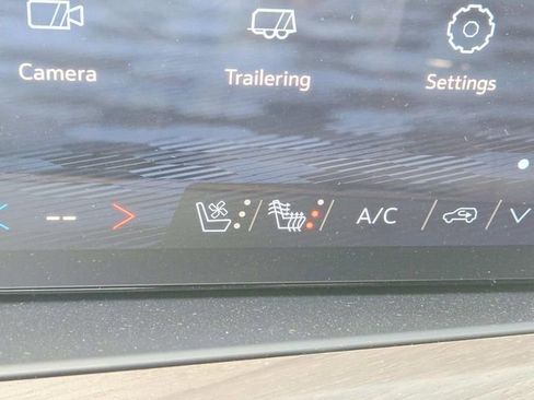 New 2026 Chevrolet Tahoe High Country image 25