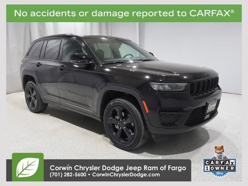 Used 2023 Jeep Grand Cherokee Altitude AWD/4WD image 1