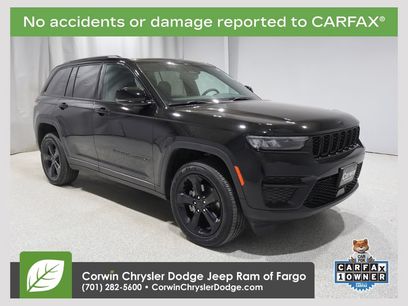 Used 2023 Jeep Grand Cherokee Altitude