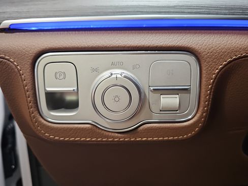 New 2026 Mercedes-Benz GLE 450e 4MATIC image 27