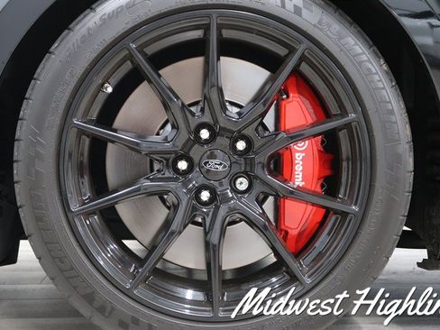 Used 2019 Ford Mustang Shelby GT350 w/ Technology Package RWD image 16