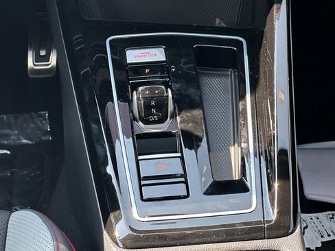 New 2025 Volkswagen GTI SE image 13