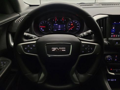 Used 2022 GMC Terrain SLE image 22