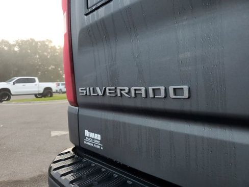 Used 2021 Chevrolet Silverado 1500 RST image 7