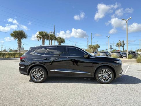 Used 2023 Acura MDX SH-AWD w/ Advance Package image 7