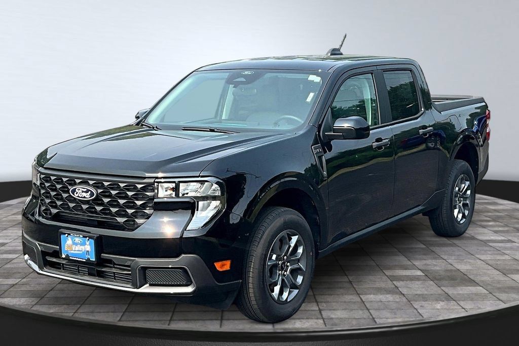 New 2026 Ford Maverick XLT w/ XLT Luxury Package AWD/4WD image 2