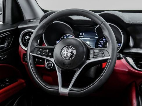 Used 2019 Alfa Romeo Stelvio RWD image 14