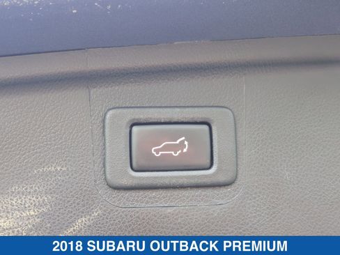 Used 2018 Subaru Outback 2.5i Premium AWD/4WD image 34