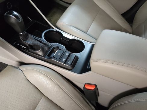 Used 2019 Hyundai Tucson SE image 26