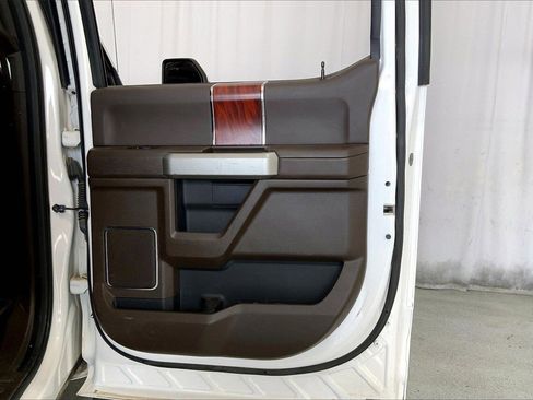 Used 2017 Ford F250 King Ranch w/ King Ranch Ultimate Package image 23