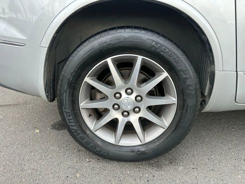 Used 2017 Buick Enclave Leather image 25