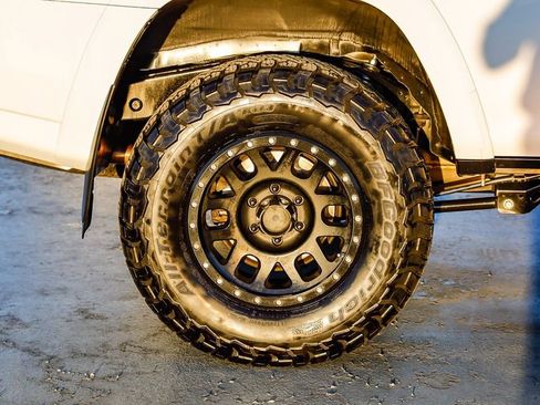 Used 2021 Toyota 4Runner SR5 Premium w/ Moonroof Package image 11