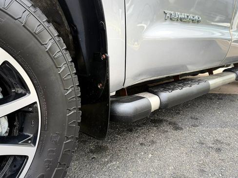 Used 2017 Toyota Tundra Limited w/ Limited Premium Package AWD/4WD image 45